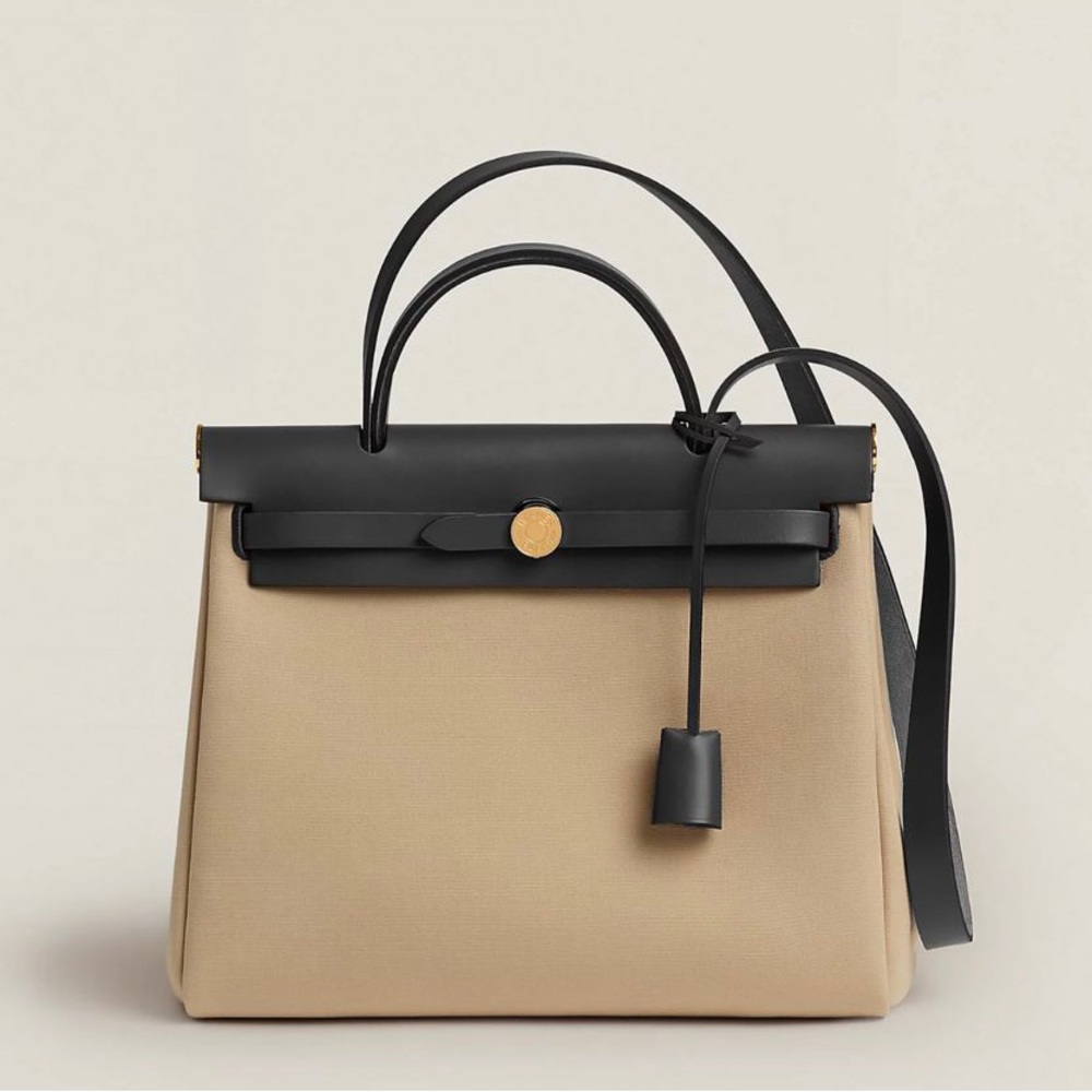 Brand new herbag! With tags, dust bag, box never worn!